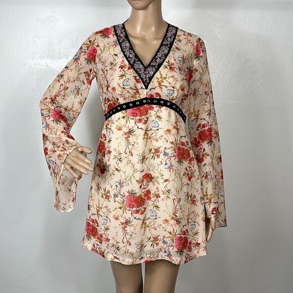 Few Moda New York Boho Floral Print Long Bell Sleeve Dress Size XS - Picture 2 of 12